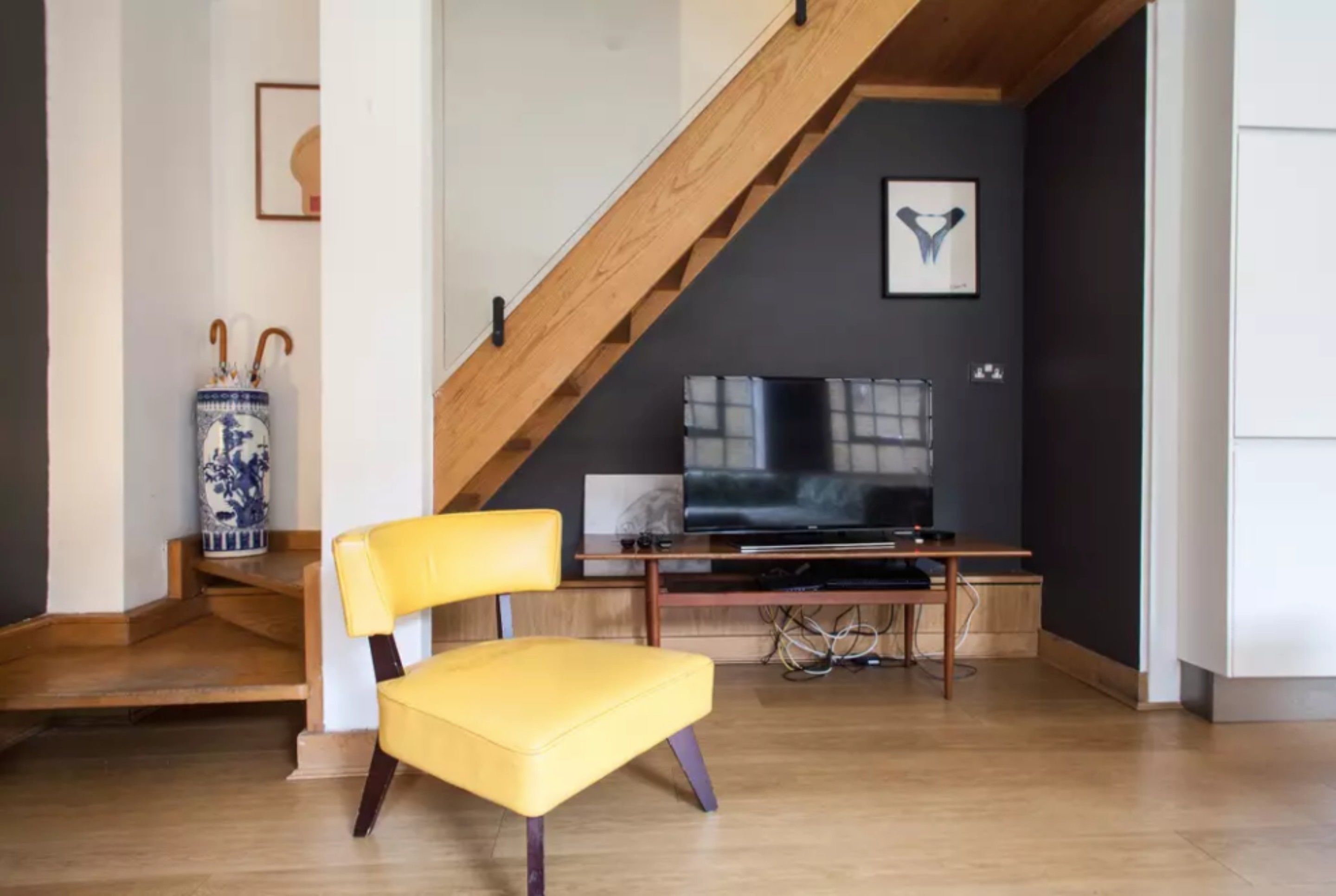 House (3 Bedrooms) | Living area | TV