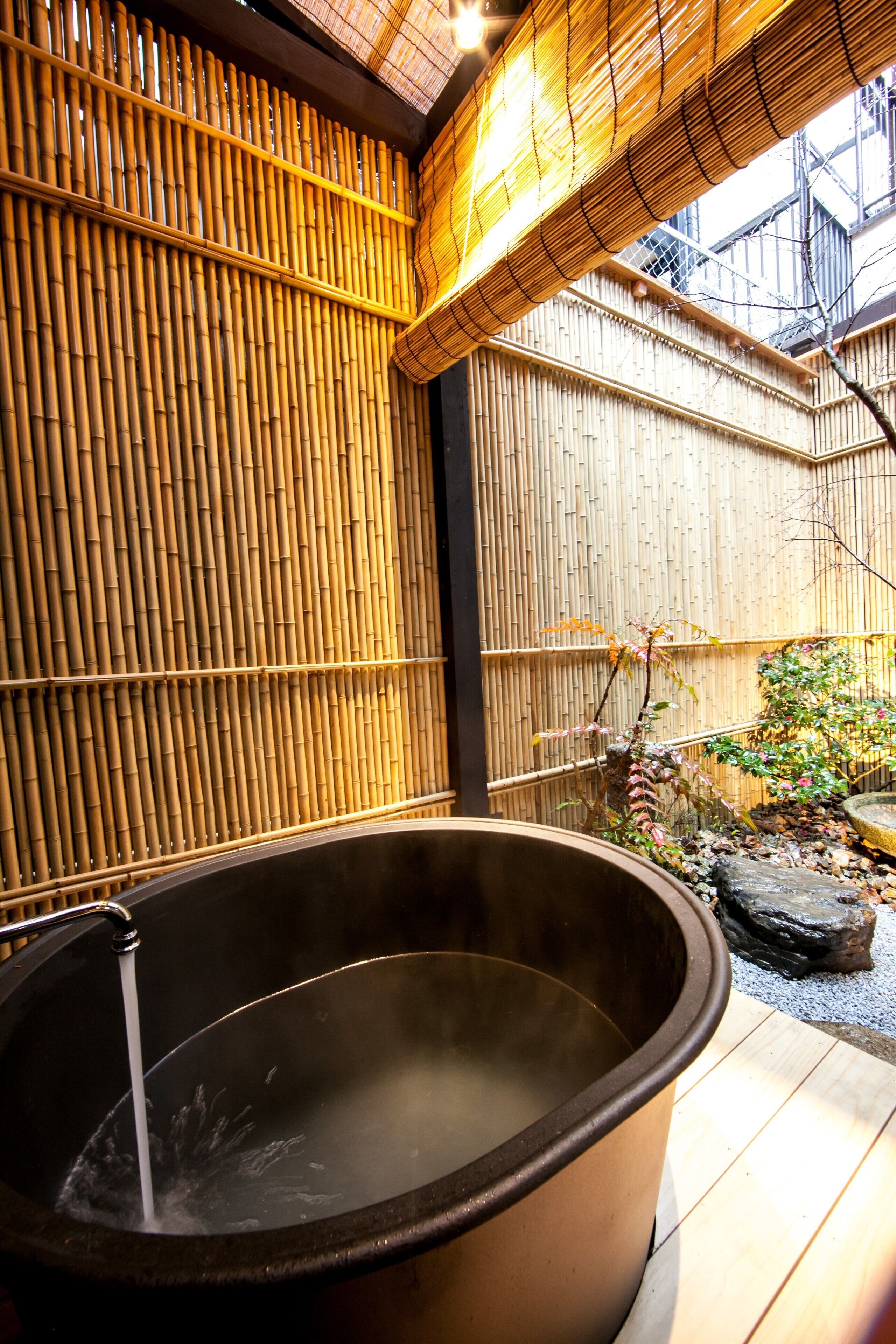 Privation Vacation Home | Private spa tub