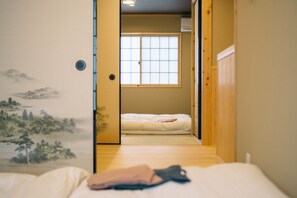 Private Vacation Home | 1 bedroom, free WiFi, bed sheets - Miro Shijo Saiin Tei (Kyoto)