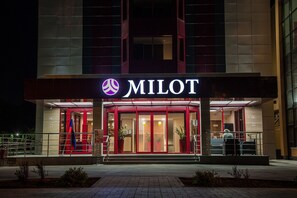 Porch - Milot Hotel (Volzhskiy)