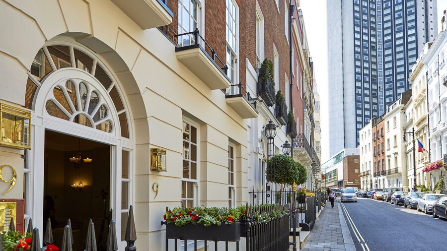 9 Hertford Street â 4 Stars VisitEngland