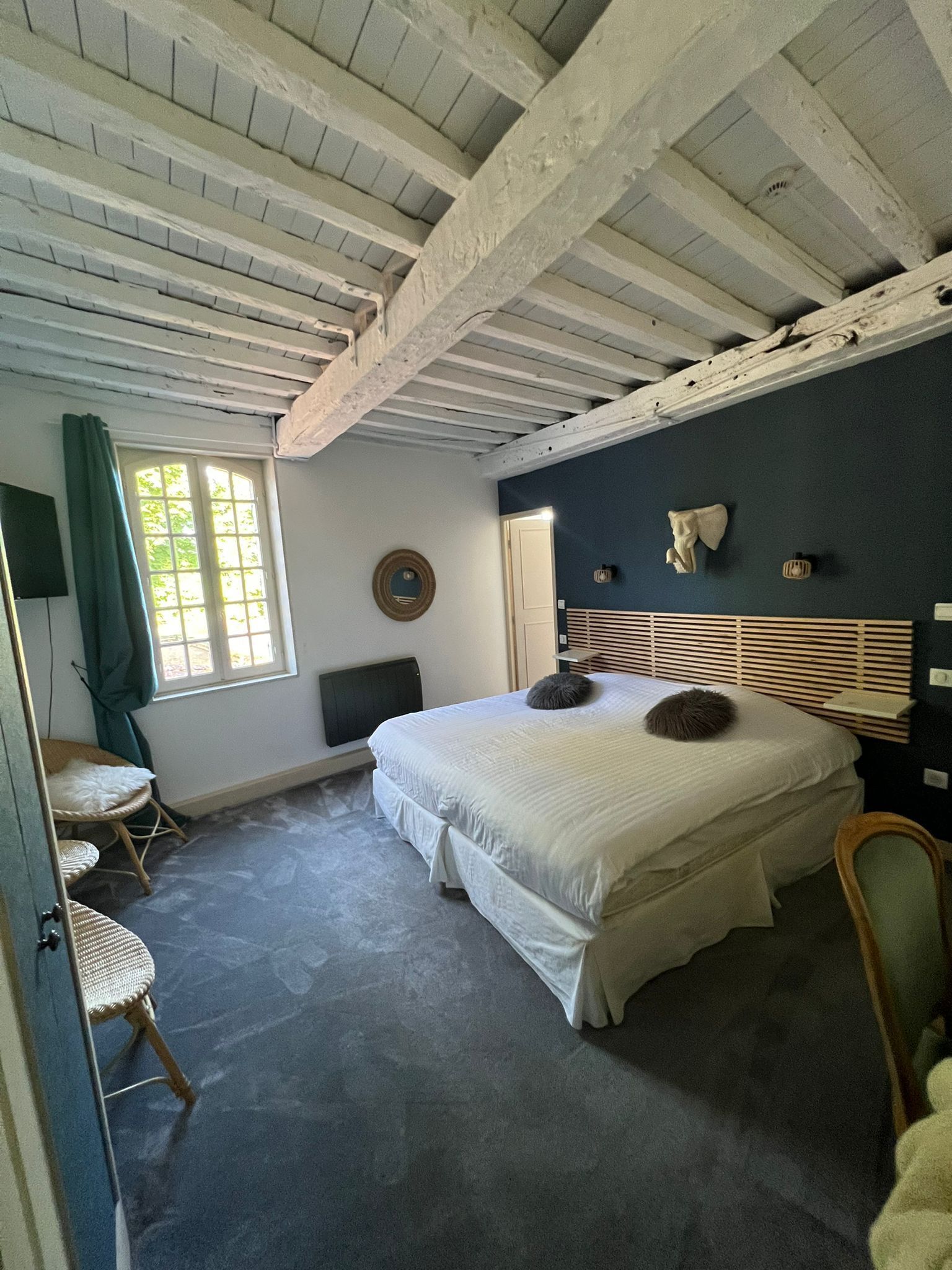 In-room safe, individually decorated, individually furnished, desk