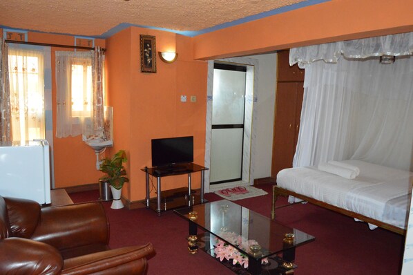 Doppelzimmer, 1 Doppelbett, Nichtraucher | Kostenlose Babybetten, Zustellbetten, kostenloses WLAN, Bettwäsche