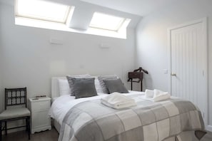 Apartment (1 Bedroom)
