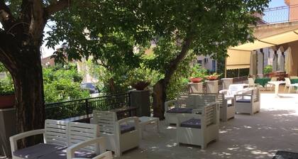 Hotel Mediterraneo