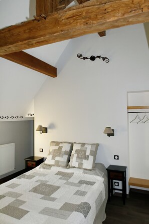 Literie de qualité supérieure, décoration personnalisée