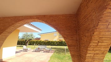 Esterni