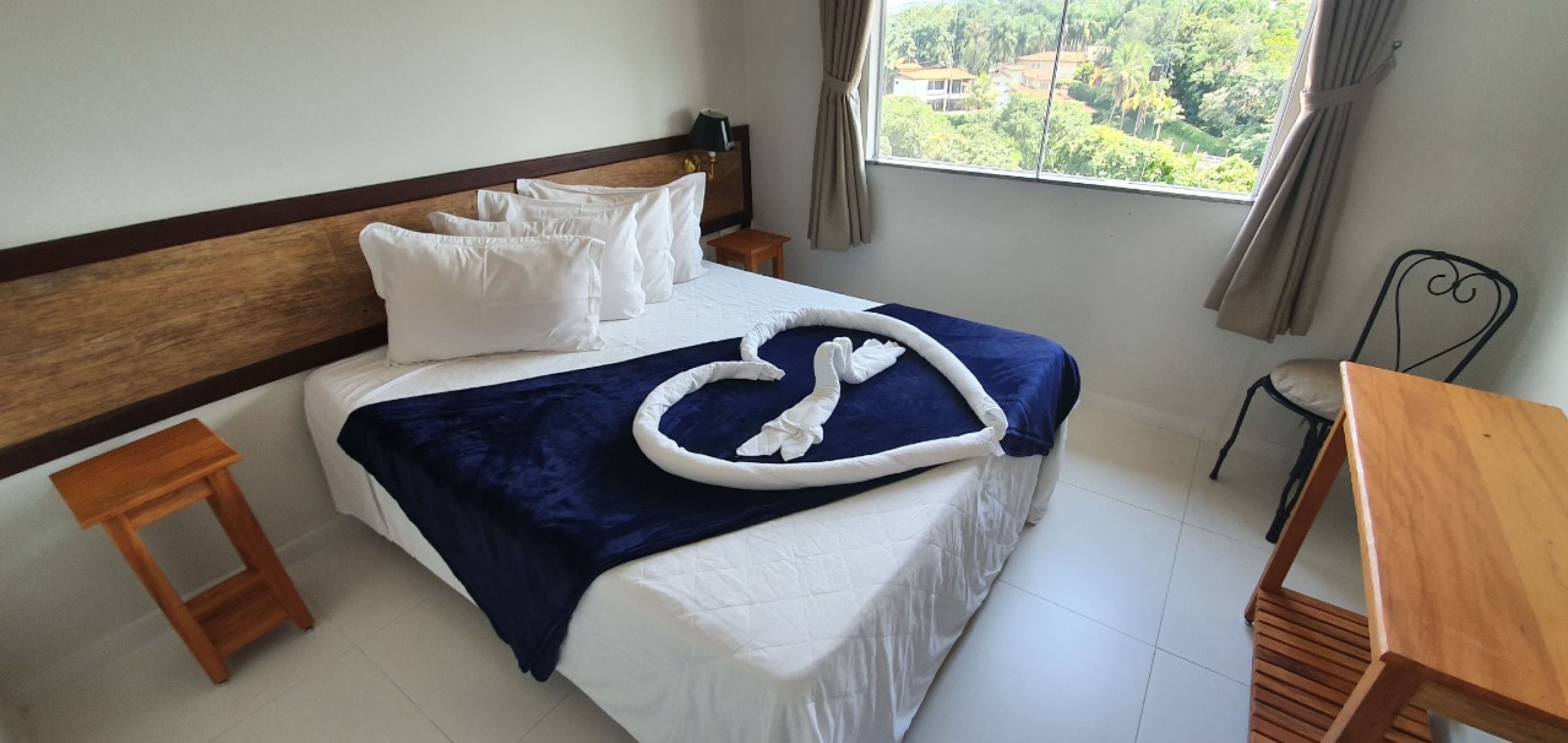 Ropa de cama hipoalergénica, wifi gratis, ropa de cama