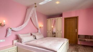 Hypo-allergenic bedding, desk, iron/ironing board, bed sheets