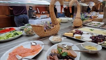 Daily buffet breakfast (EUR 12 per person)