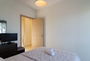 Apartment, 3 Bedrooms | 3 bedrooms, laptop workspace, iron/ironing board, free WiFi - White Rose Villa (Kassandra)