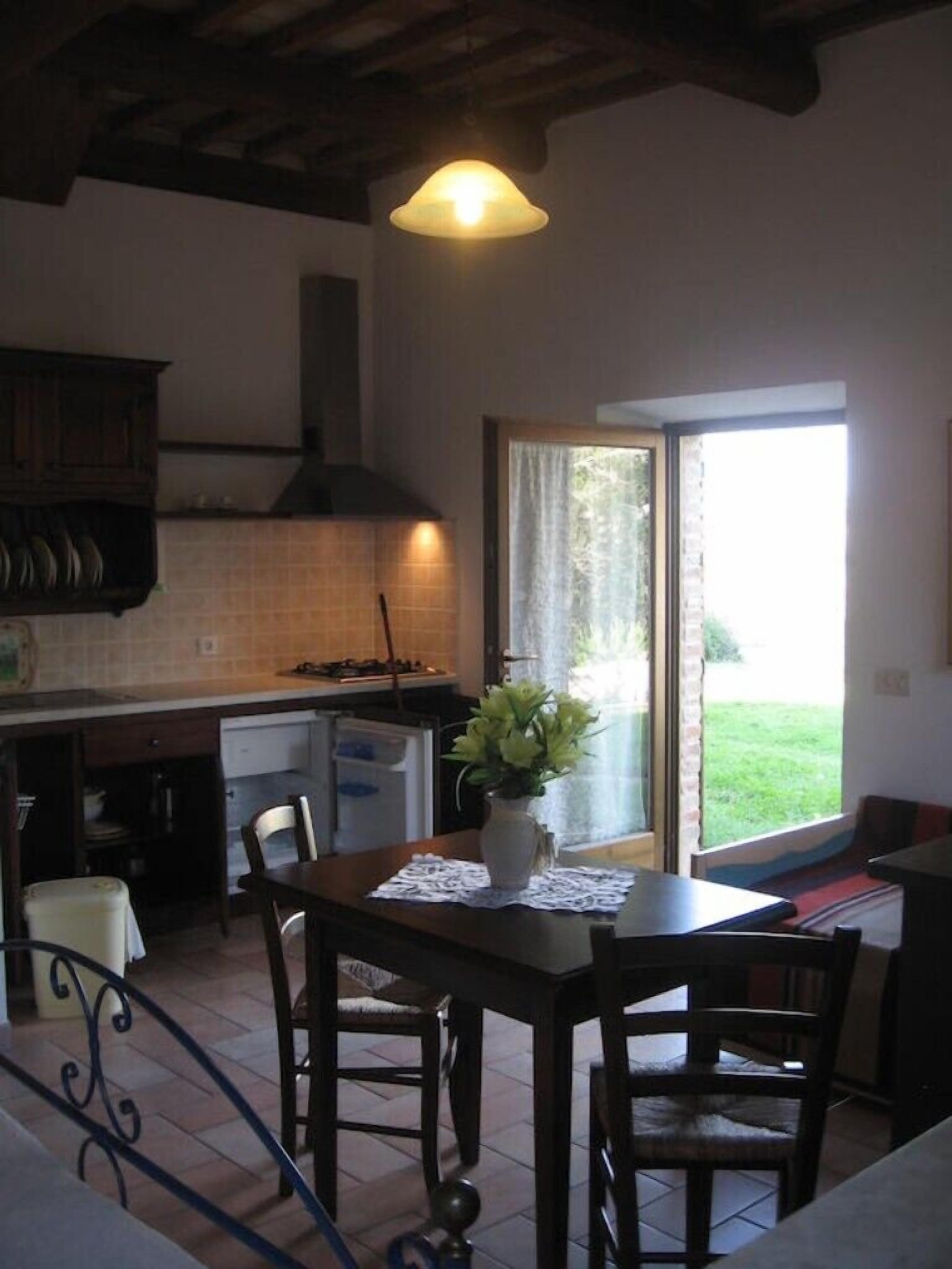 Family Studio (3 people) | In-room dining