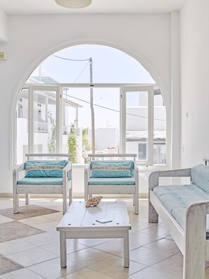 Pintu masuk interior