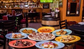 Desayuno continental todos los días (con cargo) 