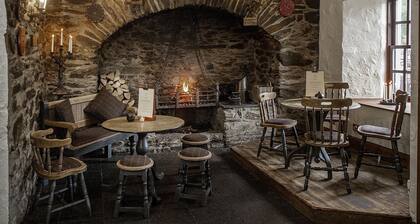 The Falls Of Dochart Inn