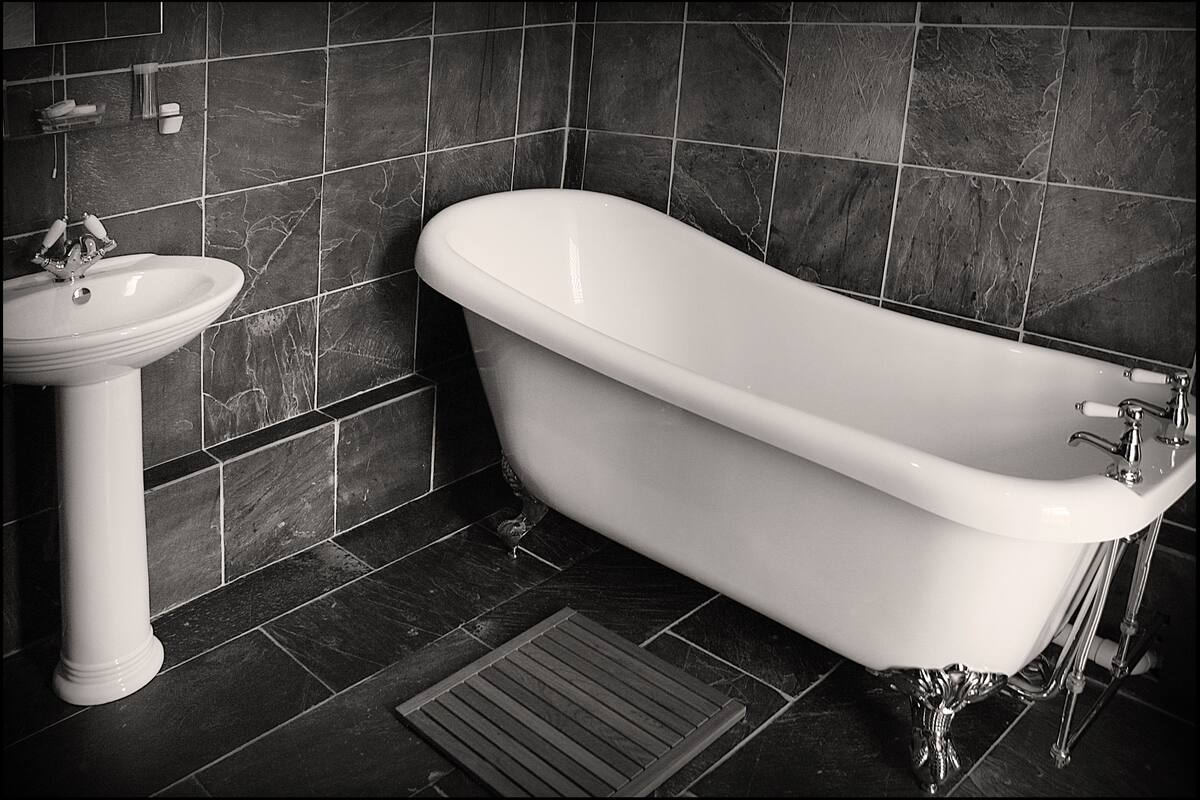 premium bedding, in-room safe, individually decorated