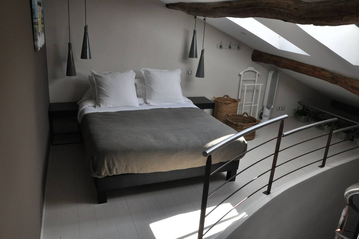 Literie de qualité supérieure, coffres-forts dans les chambres, bureau