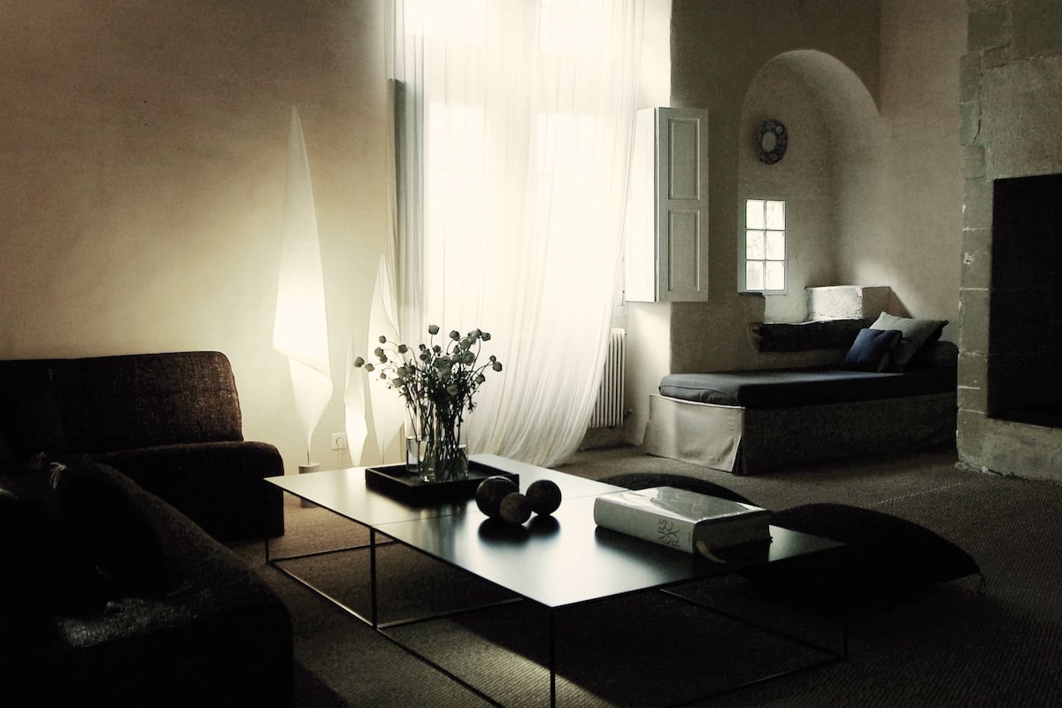 Premium bedding, in-room safe, desk, iron/ironing board