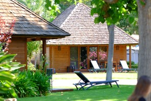 Bungalow (Bora-Bora Pavilions)