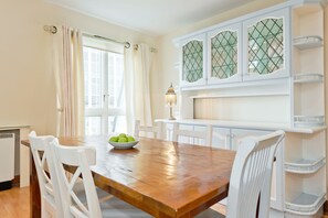 Apartment, 2 Schlafzimmer | 2 Schlafzimmer, Bügeleisen/Bügelbrett, kostenloses WLAN