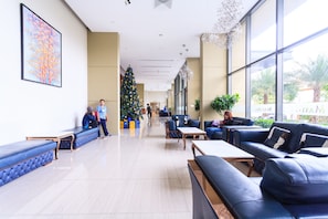 Lobby sitting area - Masteri Sunny Apartment (Ho Chi Minh City)
