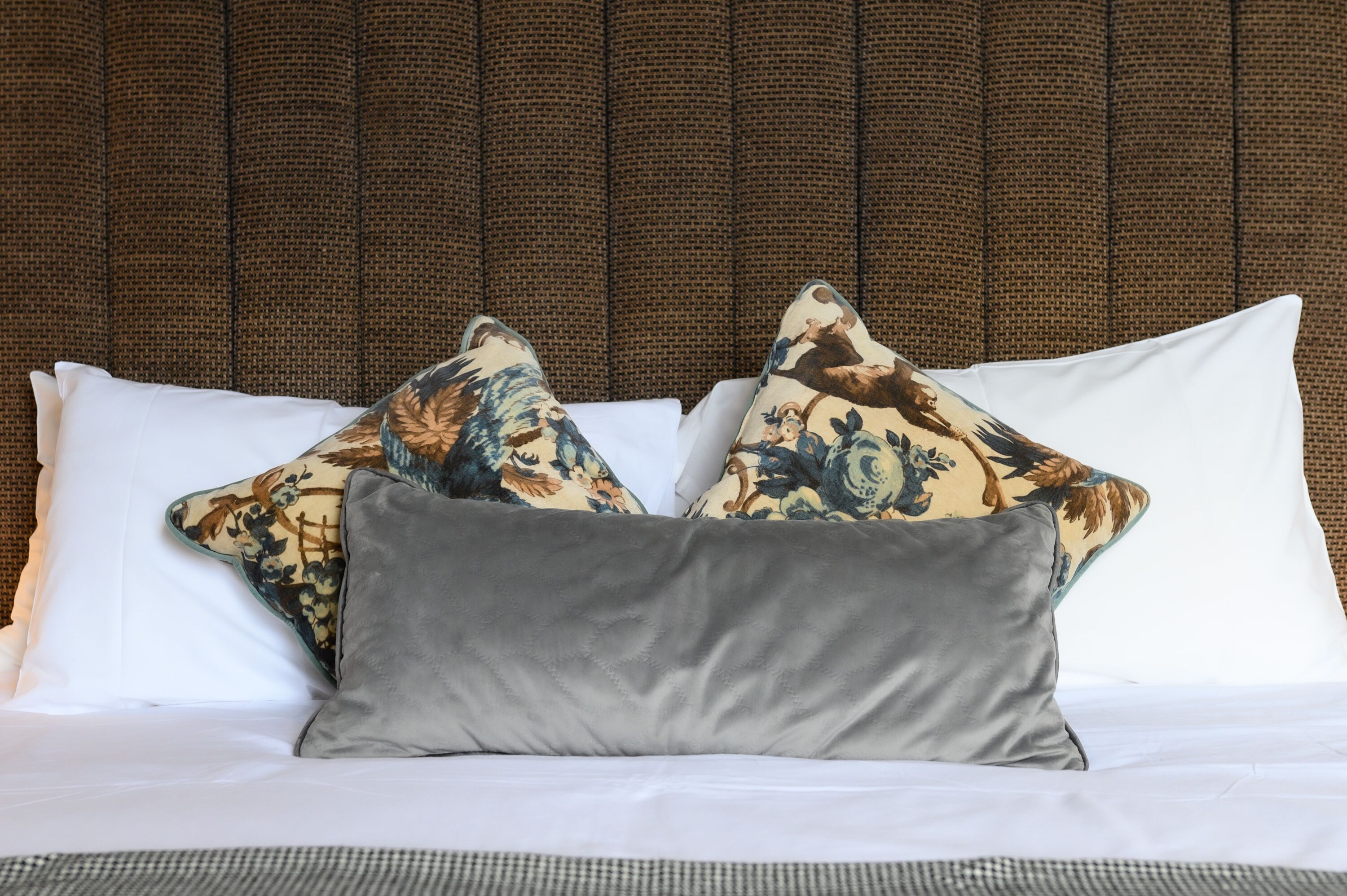 family double room, 1 bedroom | in-room safe, desk, iron/ironing board, free wifi