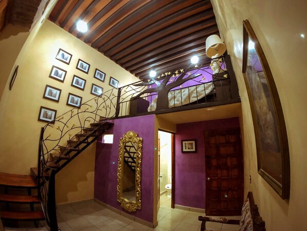 Standard Room, 1 Bedroom, Private Bathroom | Iron/ironing board (on request), WiFi (free) - La Siesta del Fauno (Morelia)