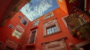 Courtyard - La Siesta del Fauno (Morelia)