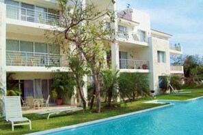 Alberca al aire libre 