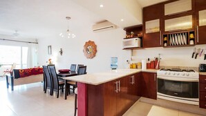 Unclassified image, 2 of 24, button - Meridian Condominium by ChezPlaya (Playa del Carmen)