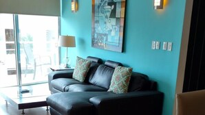 TV, DVD player - Vista Condominium by ChezPlaya (Playa del Carmen)