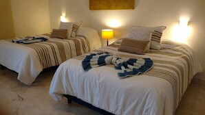 Family Condo, Pool Access, Courtyard View | Free WiFi, bed sheets - Vista Condominium by ChezPlaya (Playa del Carmen)