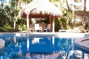 Outdoor pool - Rinconada del Sol by ChezPlaya (Playa del Carmen)