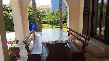 Área de estar no saguão