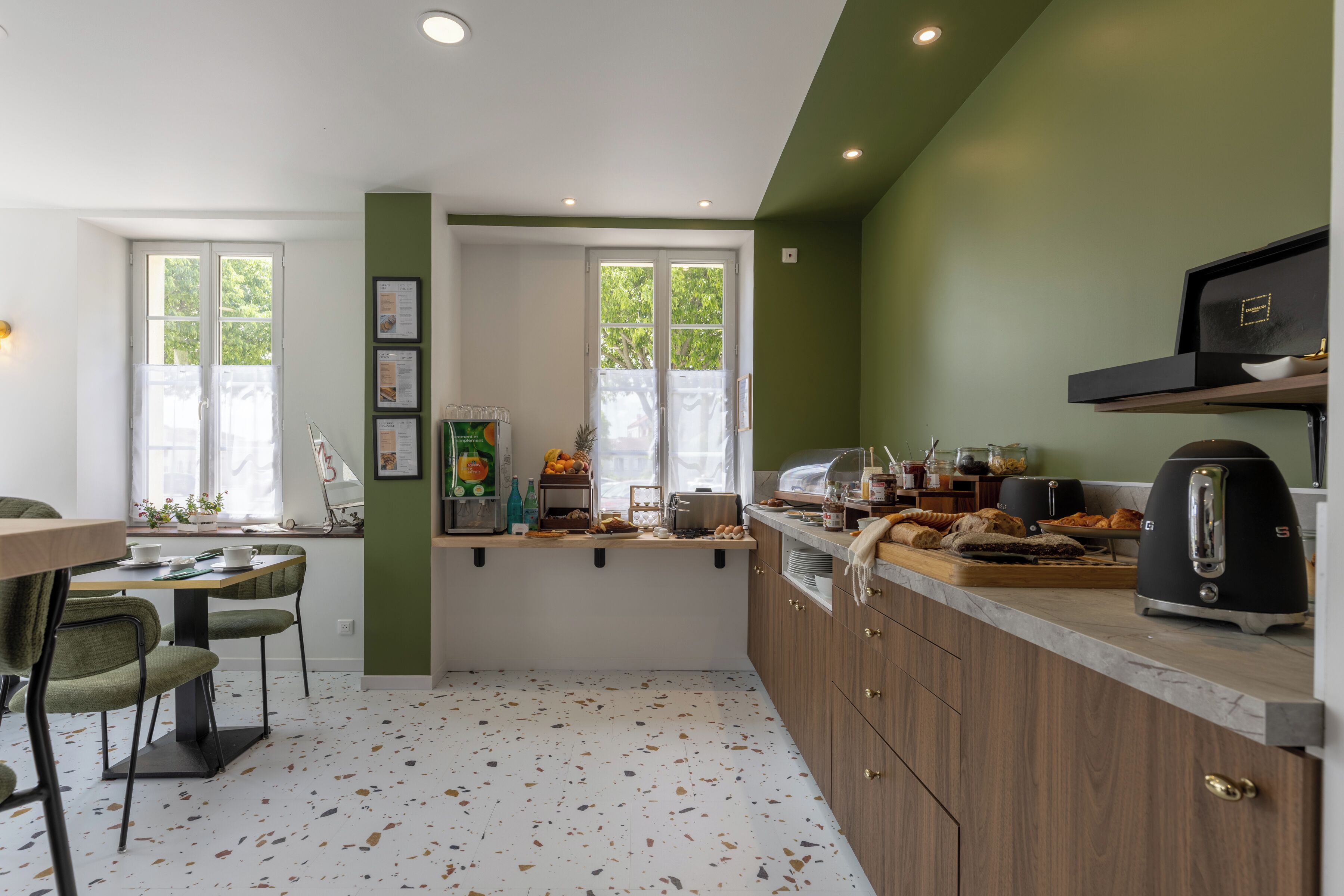 daily buffet breakfast (eur 15 per person)