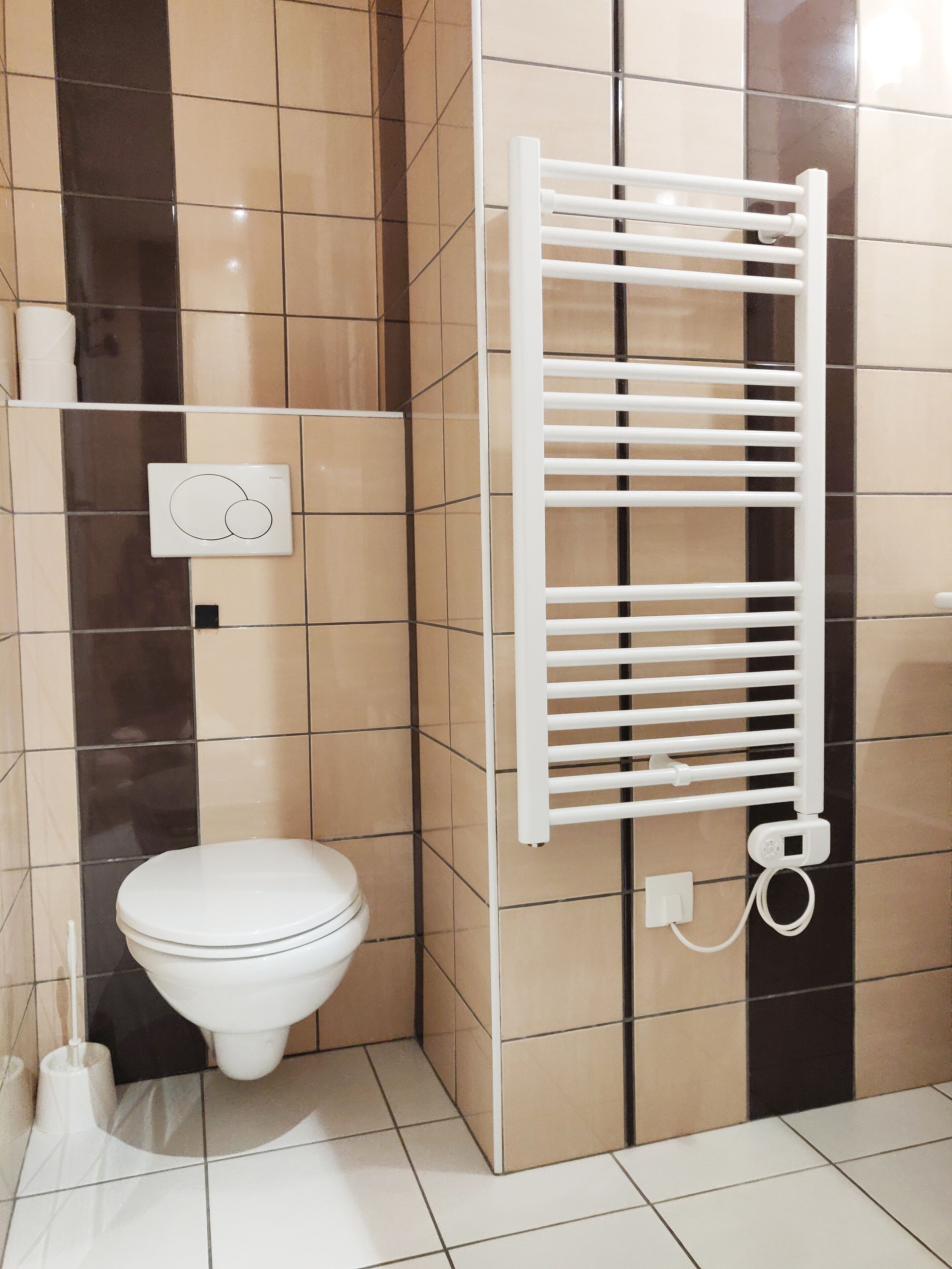 comfort room | bathroom | shower, eco-friendly toiletries, hair dryer, towels