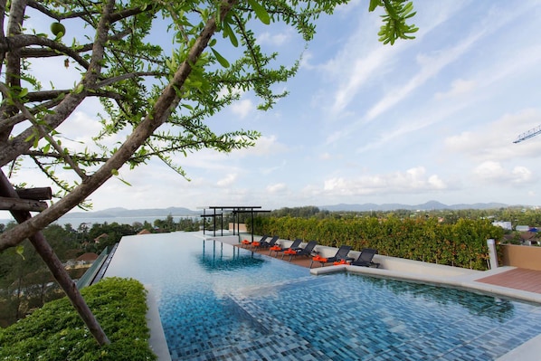 Outdoor pool, a rooftop pool