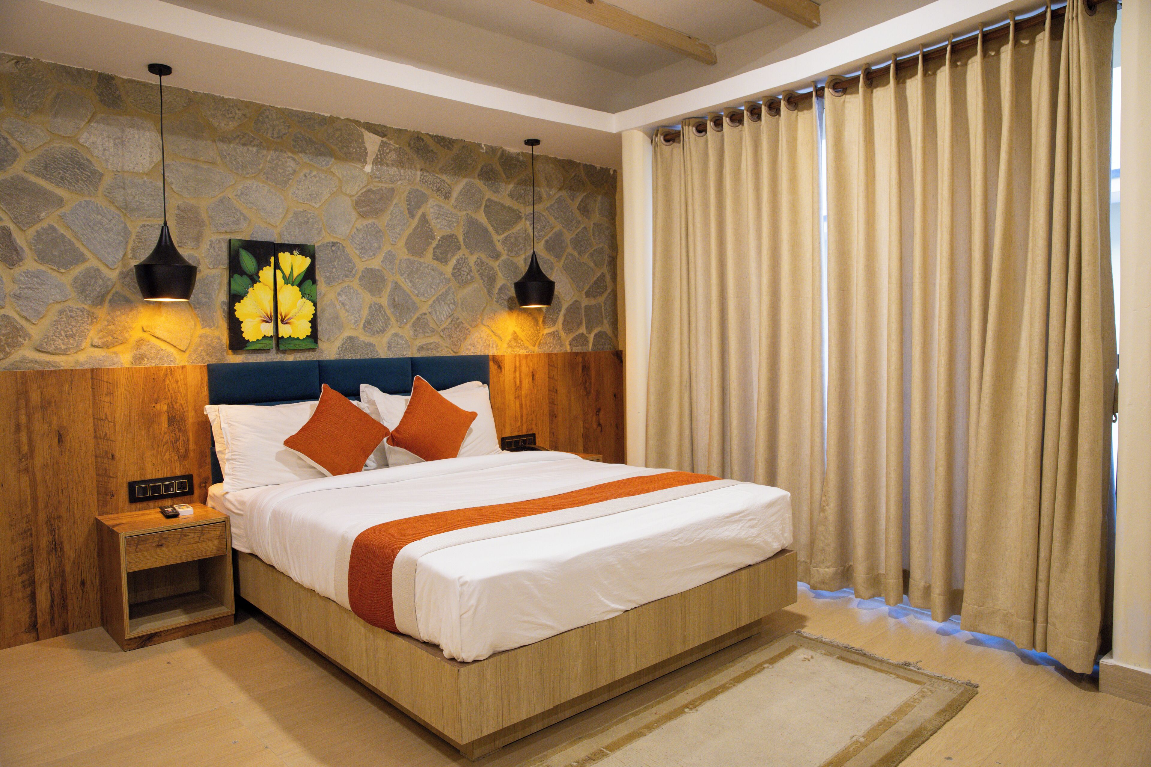 Dobbeltrom – deluxe, balkong, fjellutsikt | 1 soverom, sengetøy av topp kvalitet, minibar og safe på rommet