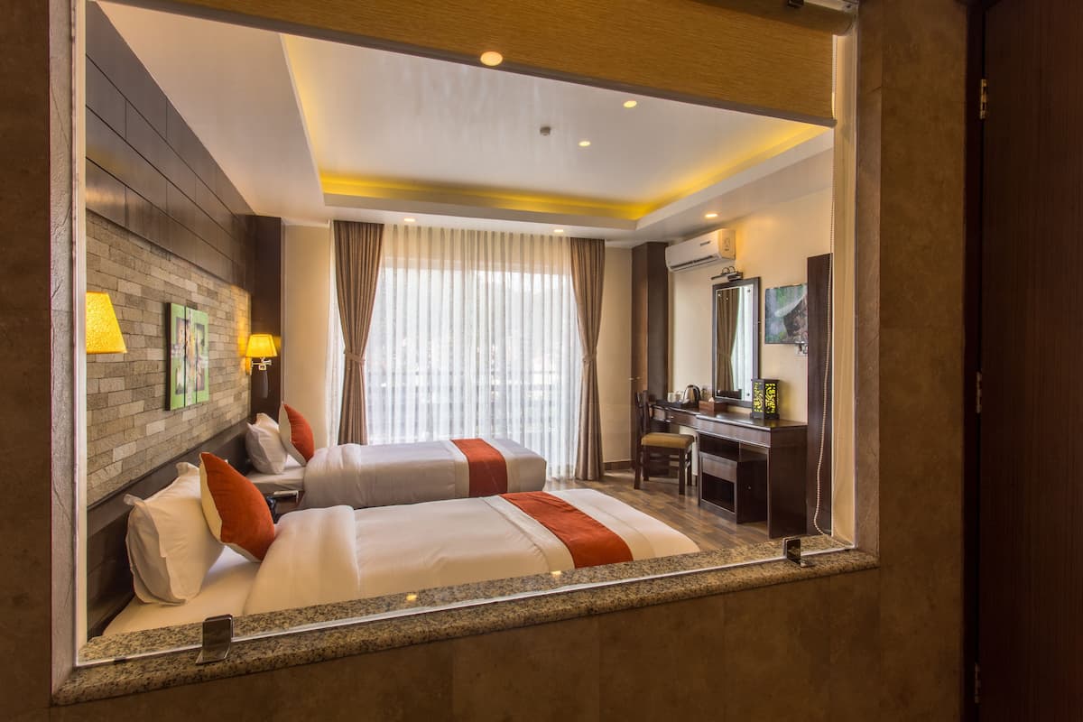1 Schlafzimmer, hochwertige Bettwaren, Minibar, Zimmersafe