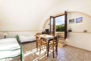 Family Apartment | Living area | Flat-screen TV - Agriturismo Serine (Castrignano del Capo)