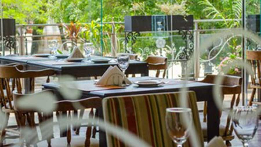 Continental Posadas Hotel