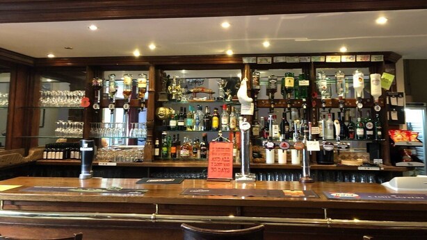 Bar (ter plaatse)