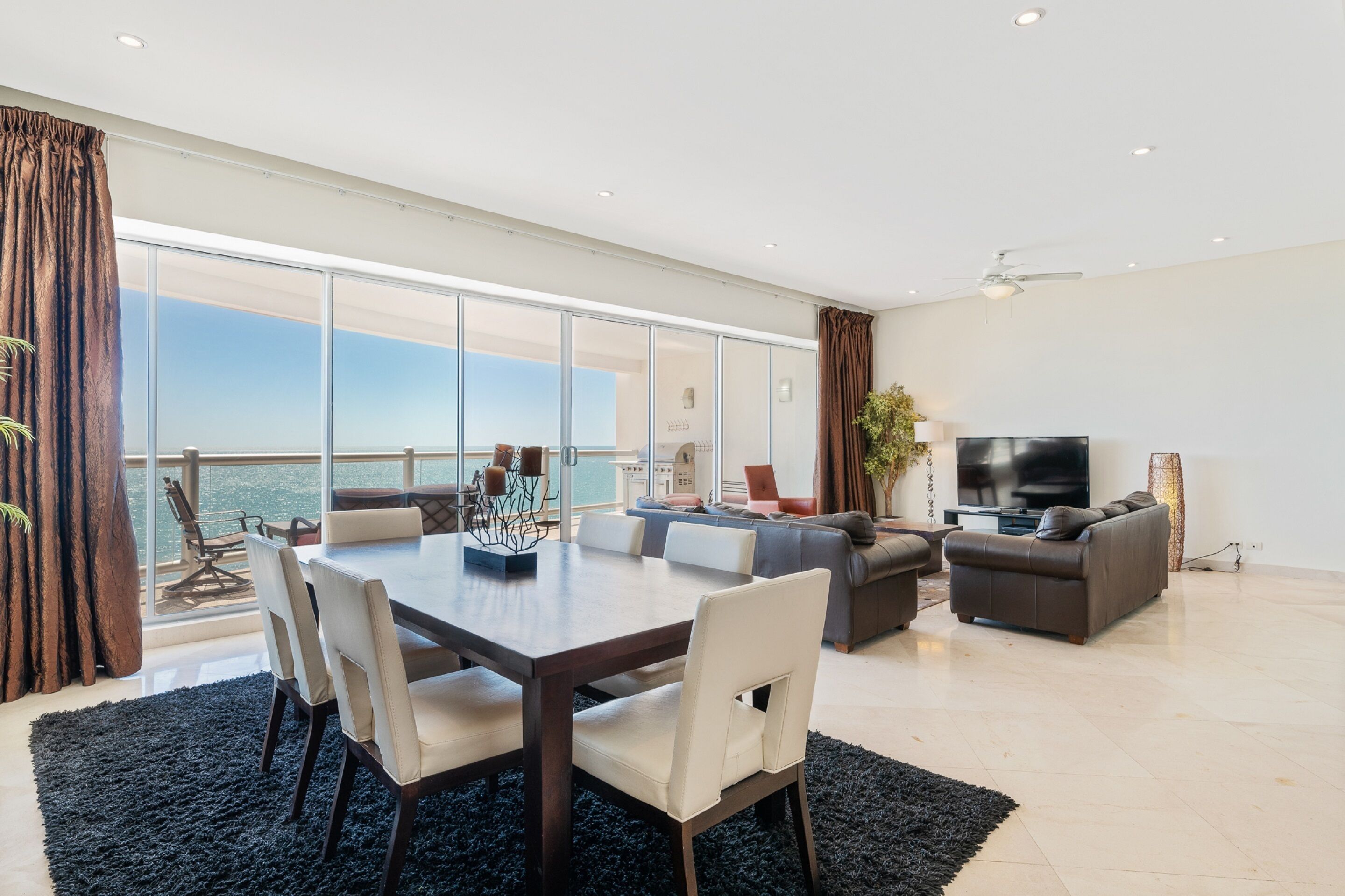 Condo | Living area | Flat-screen TV, DVD player