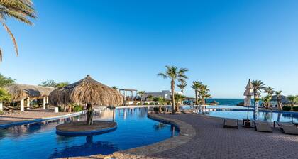 Luna Blanca 0803 by Kivoya