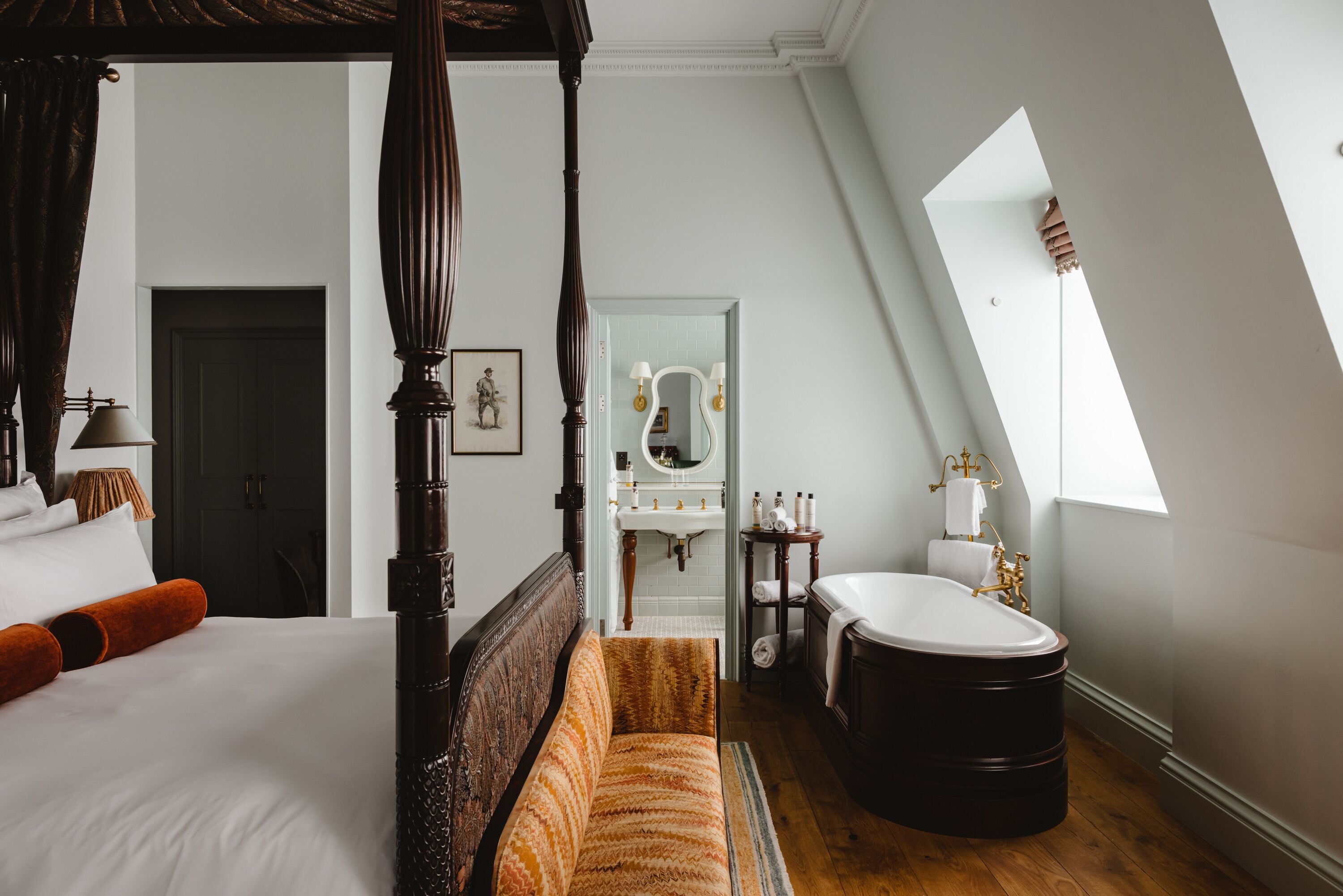 Studio Suite | 1 bedroom, premium bedding, minibar, in-room safe