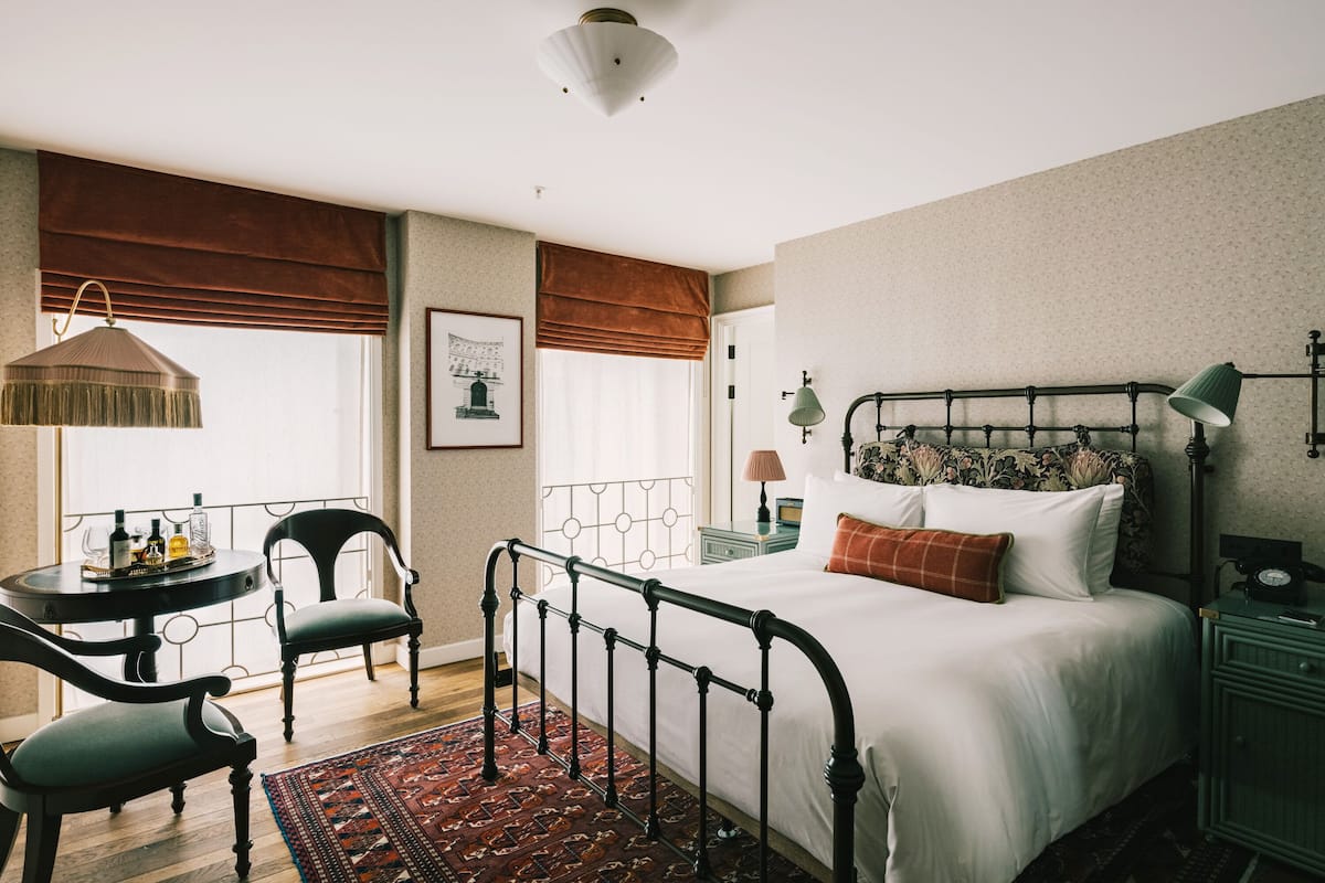 1 habitación, ropa de cama de alta calidad y minibar