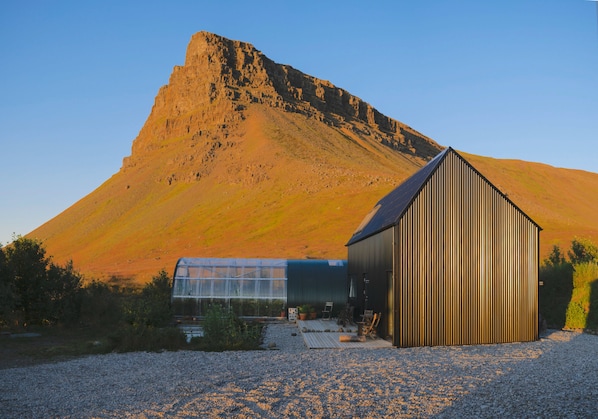 Front of property - Guesthouse Nýp (Budardalur)