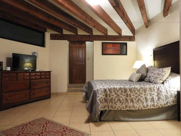 Værelse (Encanto de Valenciana) | Minibar, pengeskab på værelset, strygejern/strygebræt, gratis Wi-Fi