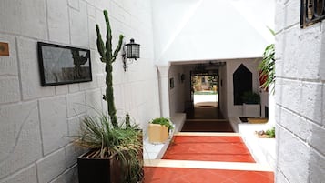 Entrée de l’hébergement