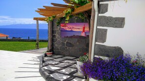 Panoramic-Apartment, eigenes Bad | Terrasse/Patio